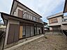 外観：落ち着いた佇まいにゆとりを感じさせる、穏やかな時間が流れる住まいです。