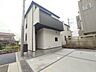 駐車場：出し入れしやすい並列駐車場（2台可）が嬉しい住まい。 