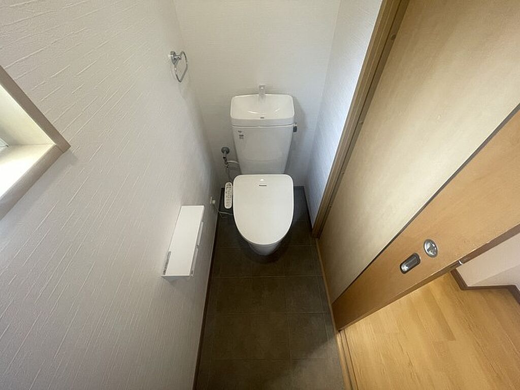 Image 70