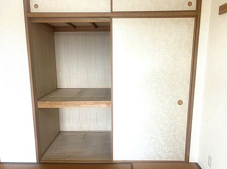 和室の収納は、やっぱり押入れがしっくりきます。