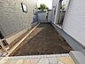外観：住まいの南側に広がるプライベートな庭。自分好みの景色を育てていく楽しみがある空間です。  