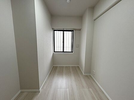 子供部屋には丁度良い洋室。