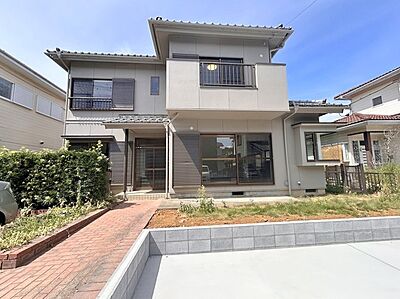 外観:閑静な住宅地で叶える、穏やかな新生活が待ってます。 外観:閑静な住宅地で叶える、穏やかな新生活が待ってます。