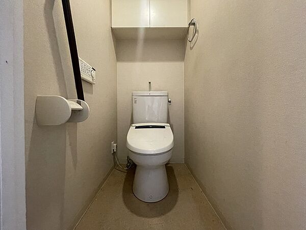 トイレを拡大表示