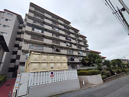 通勤、通学がちょっとした運動にもなる、駅徒歩18分。 