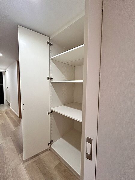 収納