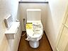 トイレ：気持ちいいウォシュレット機能。 
