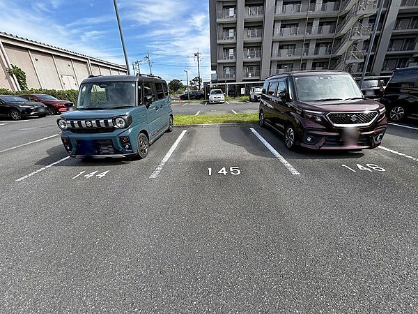 駐車場を拡大表示