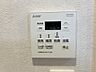 室内：浴室乾燥機は湿気を排し、カビ防止に大活躍。冬季のヒートショック緩和にも。 
