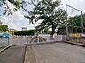 周辺：上尾市立平方東小学校（620m）
