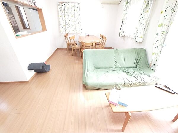 リビング/ダイニング