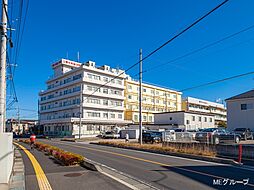 [周辺] 病院 1100m 三郷中央総合病院