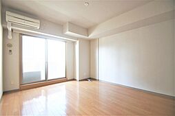 洋室９．１８帖