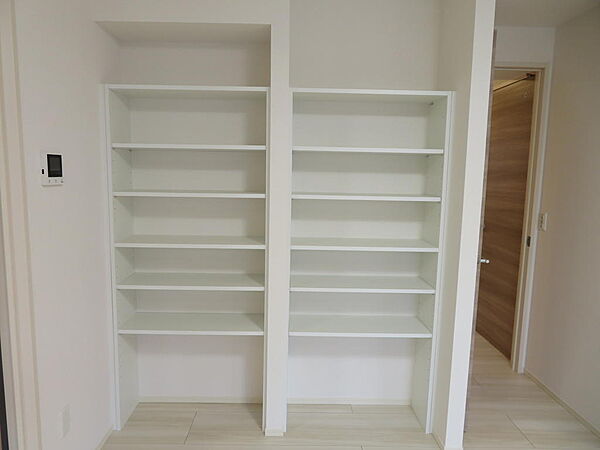 apartment 栃木県小山市中央町２丁目
中央町の賃貸情報を見る
物件地図