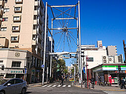 [周辺] 伊勢佐木町商店街まで412m、横浜市内でも有名な商店街。伊勢佐木町1～2丁目はイセザキモール、3～7丁目は伊勢佐木町商店街と名称が変わります。