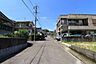 外観：前面道路含む現地写真