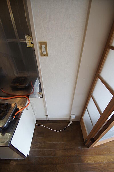 画像10:キッチン横には冷蔵庫を設置するスペースがあります。