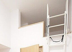 [収納] ★チャルテ桜台★　ロフトは寝室や収納スペースとして利用可能です。
