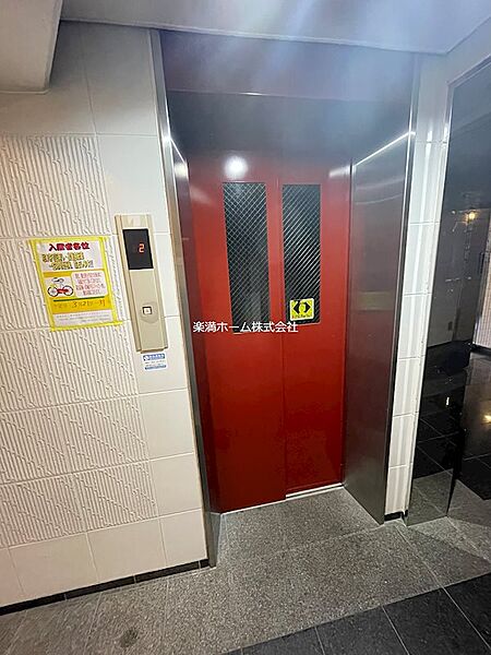 画像17:エレベーター完備♪