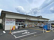 ダックス京都衣笠店まで1271m