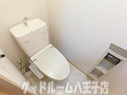 [トイレ] コンフォートヨコタの写真　お部屋探しはグッドルームへ