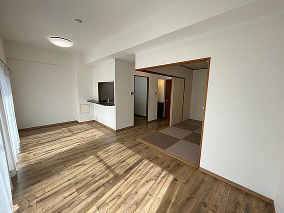 リビング/ダイ...