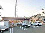セブンイレブン和歌山楠見中店まで1007m