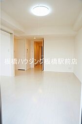 メインステージパーク大山 301 3階1LDKのリビング/ダイニング