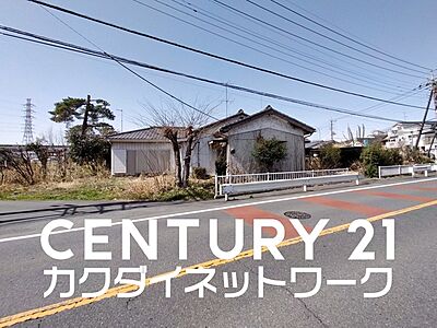 外観:敷地96.1坪 建築条件なしなので、お好きなハウスメーカーで建築できる土地です。陽当たりの良さを現地で実感して下さい。 外観:敷地96.1坪 建築条件なしなので、お好きなハウスメーカーで建築できる土地です。陽当たりの良さを現地で実感して下さい。