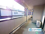 広々とした南面バルコニーです。