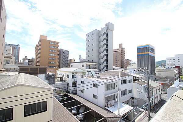 広島県広島市中区榎町(賃貸マンション2DK・5階・45.36㎡)の写真 その12