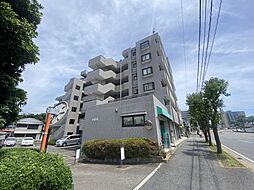[外観] JR横須賀線「久里浜」駅から徒歩5分、京浜急行久里浜線「京急久里浜」駅から徒歩7分、2沿線利用可能です。