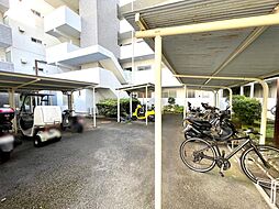 [その他] 屋根付きの駐輪場・バイク置場