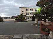 南郷里小学校