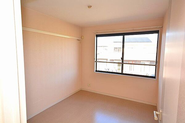 apartment 群馬県みどり市笠懸町阿左美548-1
笠懸町阿左美の賃貸情報を見る
物件地図