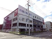 コナミスポーツまで徒歩１１分（９５０ｍ）