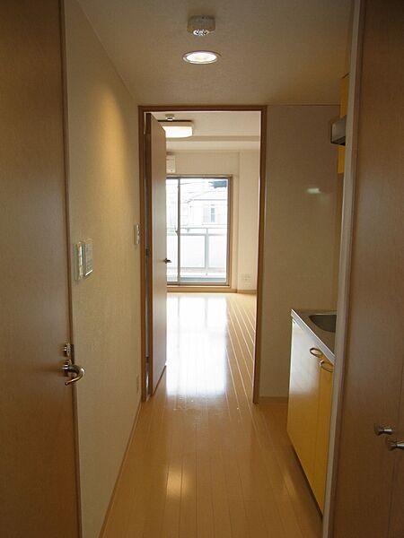 シャンブルドゥオリオール 2階 | 東京都渋谷区初台 賃貸マンション 外観