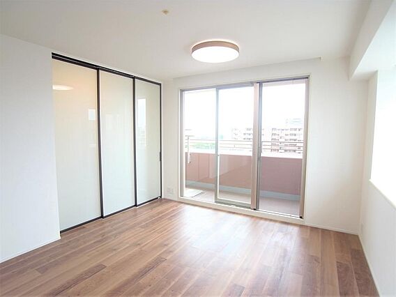 リビングダイニ...