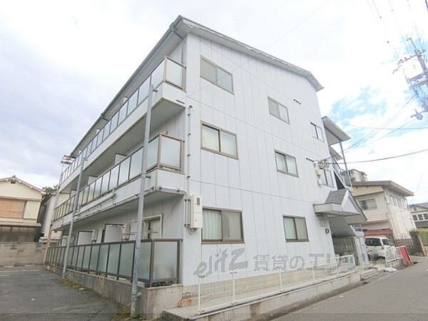 サンハイツいすゞ 701｜大阪府茨木市五十鈴町(賃貸マンション1LDK・3階・33.00㎡)の写真 その1