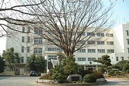 [周辺] 船橋市立薬円台南小学校 1400m