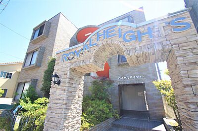 外観:RC造3階建てマンション 外観:RC造3階建てマンション
