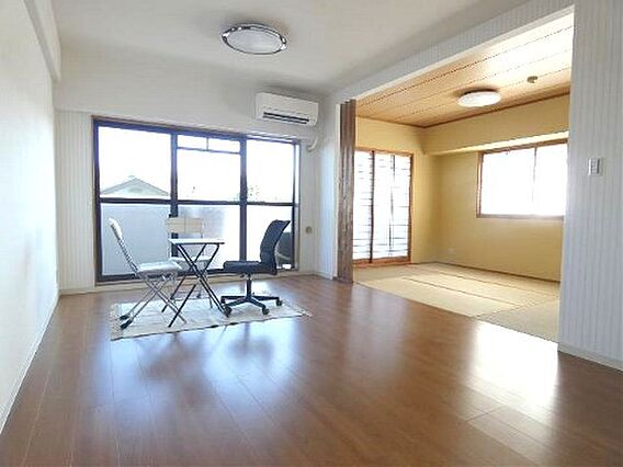 リビング/ダイ...