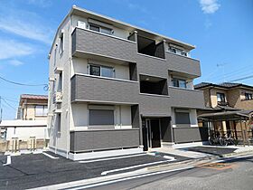 メルツ 102 ｜ 栃木県小山市三峯１丁目（賃貸アパート1R・1階・34.22㎡） その1