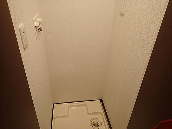 洗濯機置き場。...