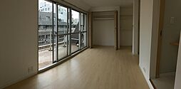シャトー東洋南青山 5階1Kの室内