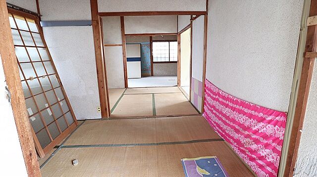 リビング/ダイニング 和歌山市西浜1061-15