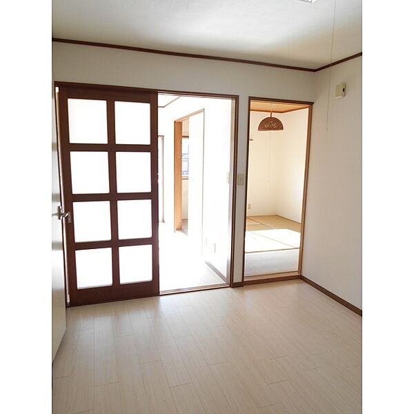 静岡県三島市萩(賃貸アパート2DK・2階・42.23㎡)の写真 その3
