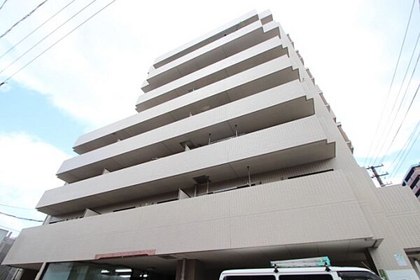 広島県広島市中区西川口町(賃貸マンション3LDK・2階・61.75㎡)の写真 その1