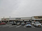 ヤマグチスーパー太田韮川店 2403m