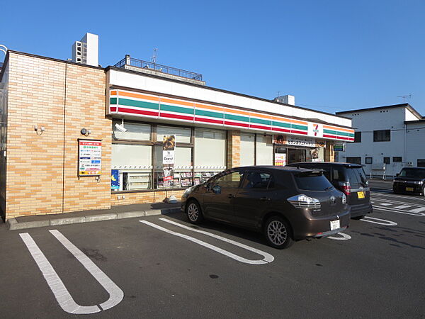 画像19:セブンイレブン 北見大通東3丁目店（875m）